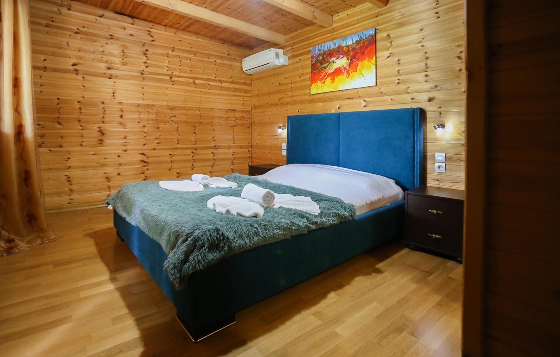 Holiwood Motel Himare Exterior foto